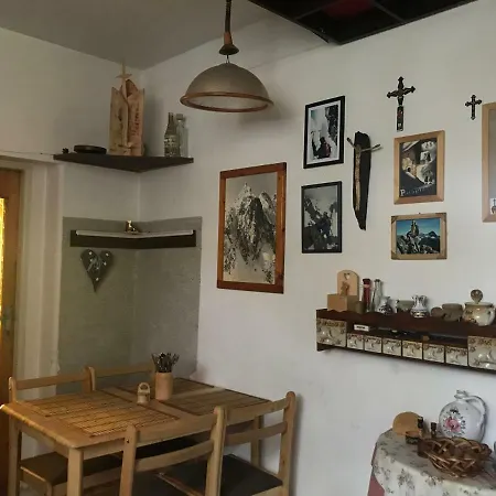 Rum i privatbostad Anna Štrba